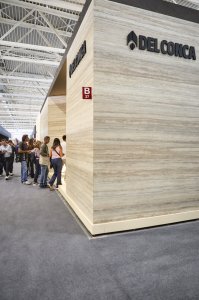 BEYOND THE SENSES, un design che diventa esperienza CERSAIE_2025%20(202) - Ceramica del Conca
