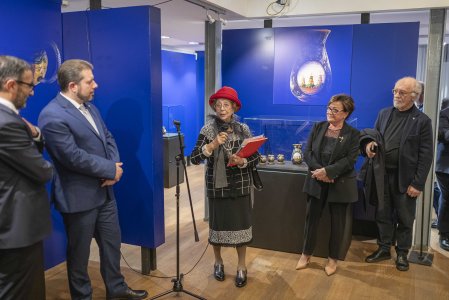 “San Marino Lo Stemma in Ceramica”. Inaugura la mostra della Fondazione Cino Mularoni MOSTRA%20LO%20STEMMA%20IN%20CERAMICA%202023%20(2)%20copia - Ceramica del Conca