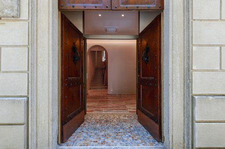 An old building in San Marino becomes a university facility _DSC1923_HDR - Ceramica del Conca