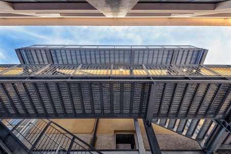 An old building in San Marino becomes a university facility _DSC3833_HDR-1 - Ceramica del Conca