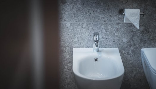 Hotel Resort Kristall, pavimenti effetto pietra e arredo bagno di design affacciati sulle Dolomiti hotel%20kristall%20(3) - Ceramica del Conca