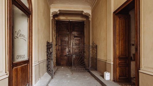 Une nouvelle vie pour la maison des bonbons préférés de Camillo Benso, comte de Cavour 03.pastiglie-leone - Ceramica del Conca