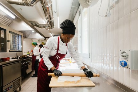 Il progetto Roots di Modena  a Masterchef Italia ROOTS_MODENA%20(7) - Ceramica del Conca