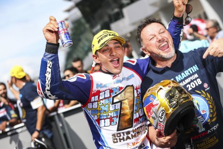 Il Team Del Conca Gresini Moto3 rivive nelle immagini del nuovo trionfo di Jorge Martin martin-2 - Ceramica del Conca