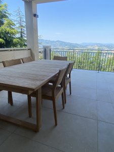 Un Gioiello Senza Tempo: La Ristrutturazione di una Dimora Storica a San Marino ESTERNO%20CASA%20M%20(3) - Ceramica del Conca