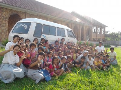 Casa per gli orfani dello Tsunami, Medan 2008 MEDAN%202009-1 - Ceramica del Conca