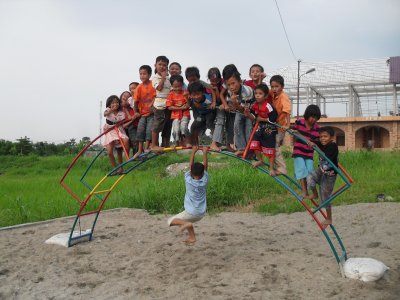 Indonesien, Medan, Tsunami Waisenhaus 2008/2009 SDC11854 - Ceramica del Conca