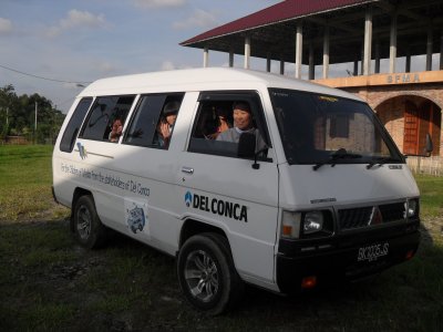 Indonesien, Medan, Tsunami Waisenhaus, 2008/2009 SDC12566 - Ceramica del Conca