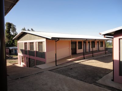 Health Center di Wassarà, Etiopia 2010 DSC00396 - Ceramica del Conca