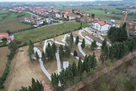 Il Parco della Casa di Marco Simoncelli è il nuovo progetto di Natale PARCO%20DELLA%20CASA%20DI%20MARCO%20SIMONCELLI%20(10) - Ceramica del Conca