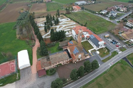 Il Parco della Casa di Marco Simoncelli è il nuovo progetto di Natale PARCO%20DELLA%20CASA%20DI%20MARCO%20SIMONCELLI%20(14) - Ceramica del Conca