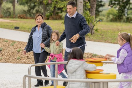 I dipendenti del Gruppo Del Conca in visita al Parco della Casa di Marco PARCO%20CASA%20MARCO%20SIMONCELLI%20(129) - Ceramica del Conca