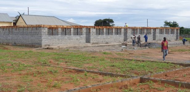 Scuola elementare a Mitengo, Zambia, 2019/2020 Foto%2014 - Ceramica del Conca