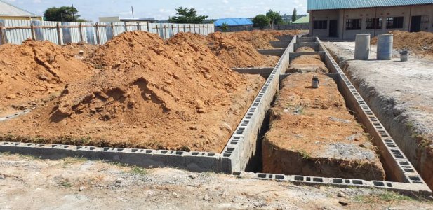 Primary School in Mitengo, Zambia, 2019/2020 costruzionemitengo%20school%20delconca%20(5)-min - Ceramica del Conca