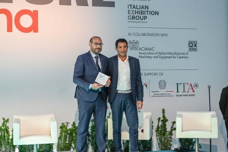 A Del Conca Usa il premio TecnAwards per l’innovazione e gli imponenti investimenti TECNA22_PREMIAZIONI_TECNOAWARDS-5923 - Ceramica del Conca