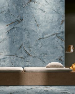 Gres porcellanato Marble Boutique del_conca_marble_boutique_onice_azzurro_commerciale - Ceramica del Conca