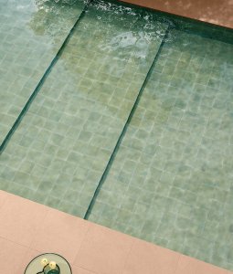 Gres porcellanato Manufatti faetano_manufatti_acquamarina_outdoor_pool_02 - Ceramica Faetano
