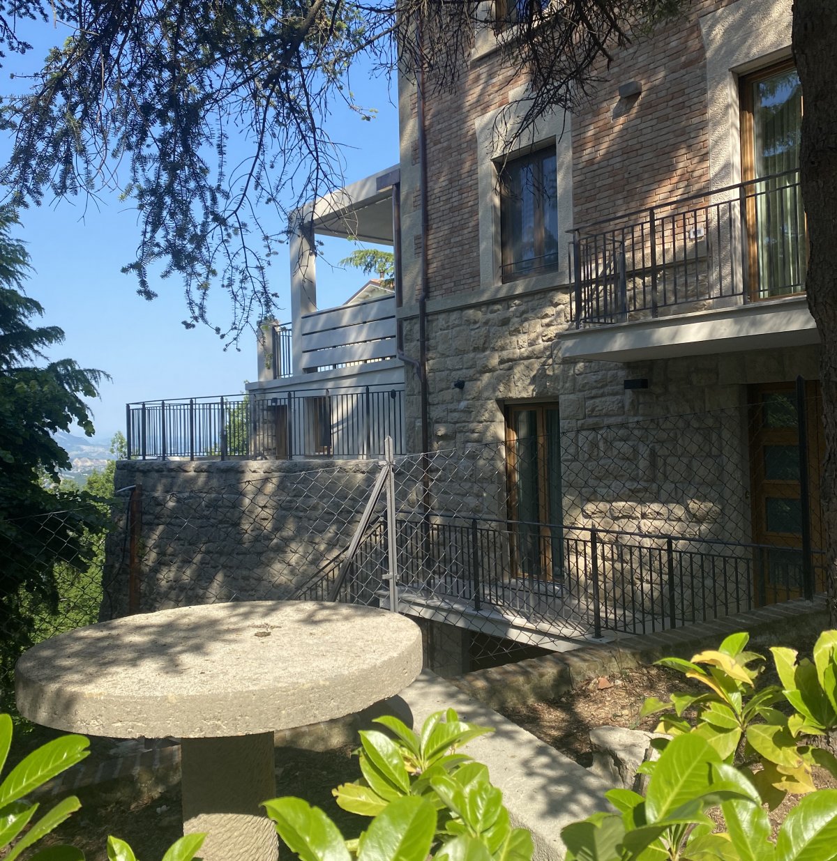 Gres porcellanato Residenza Privata, San Marino, Repubblica di San Marino ESTERNO%20CASA%20M%20(2) - Ceramica del Conca