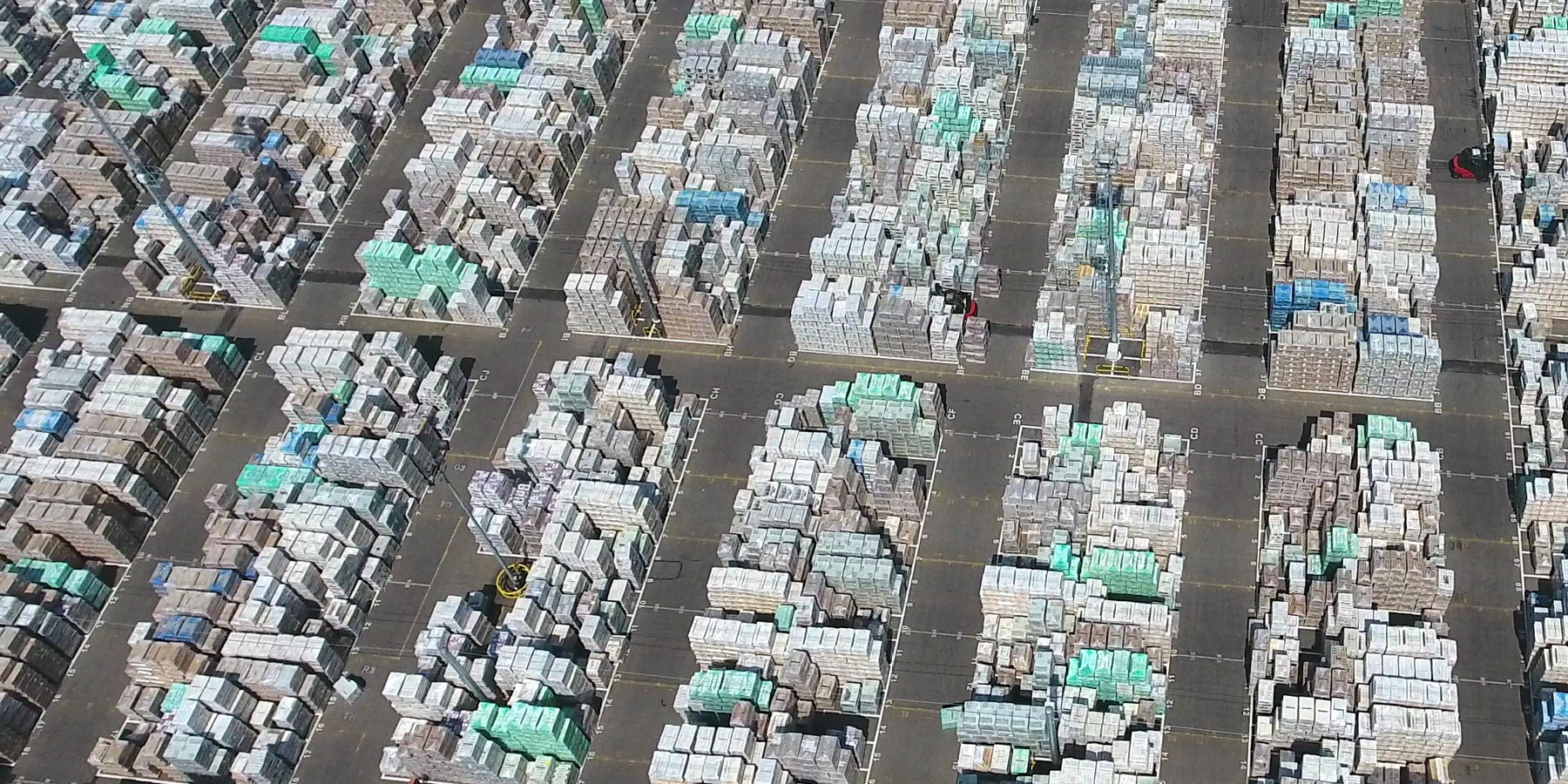 Gres porcellanato Il gruppo chi%20siamo_B9 - Ceramica del Conca