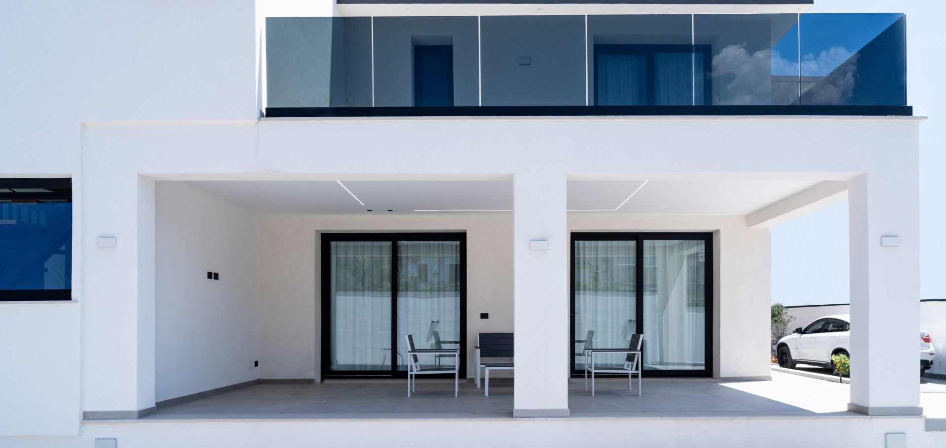 Sinfonia di Luci e Materia: L'Incanto dell'Onice Fantastico a Casa JEI  - Ceramica del Conca