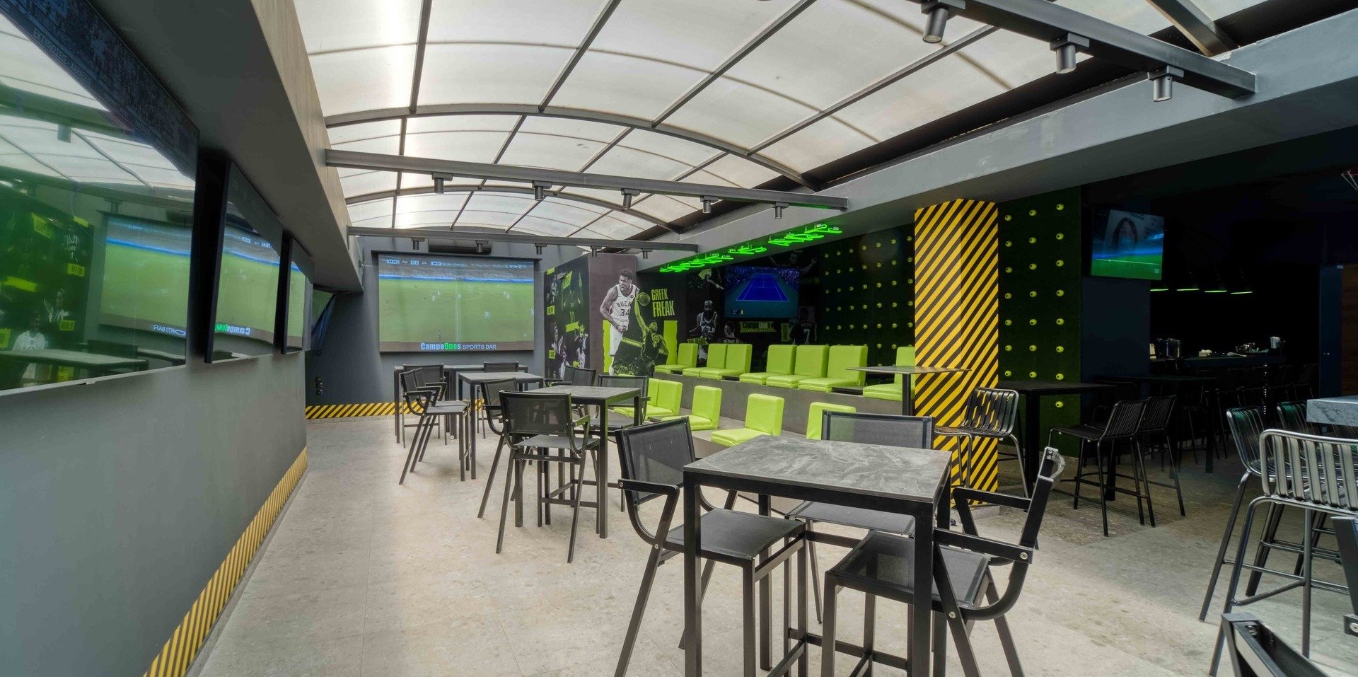 Gres porcellanato Campeones Bar, Rodi, Grecia campeones%20bar%20(1) - Ceramica del Conca