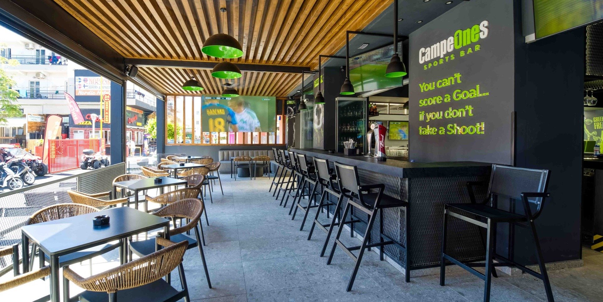 Gres porcellanato Campeones Bar, Rodi, Grecia campeones%20bar%20(2) - Ceramica del Conca