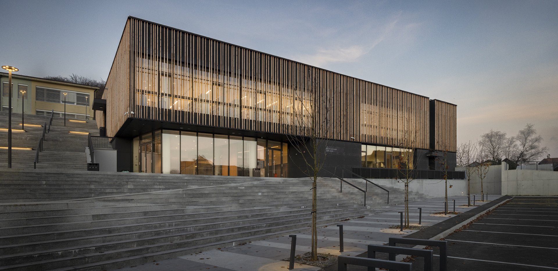 Gres porcellanato Centro Culturale,  Škocjan, Slovenia Kulturni%20center%20Škocjan%20(1) - Ceramica del Conca