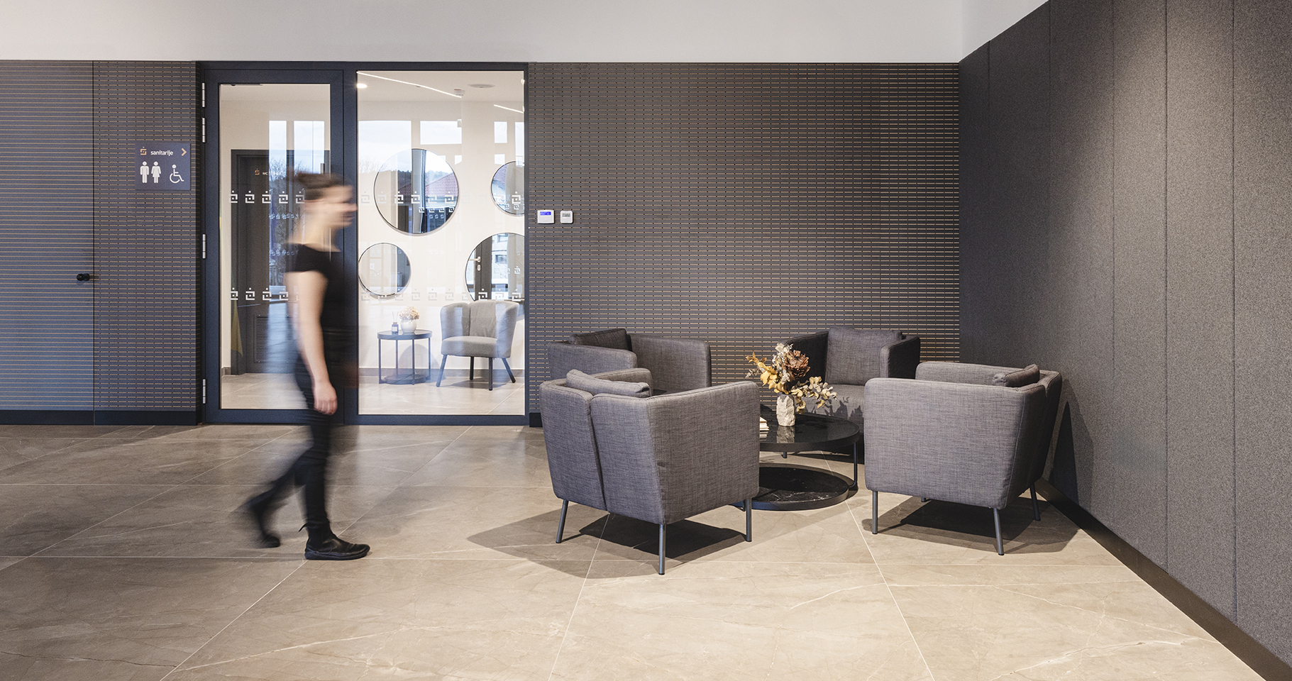 Gres porcellanato Centro Culturale,  Škocjan, Slovenia Kulturni%20center%20Škocjan%20(4) - Ceramica del Conca