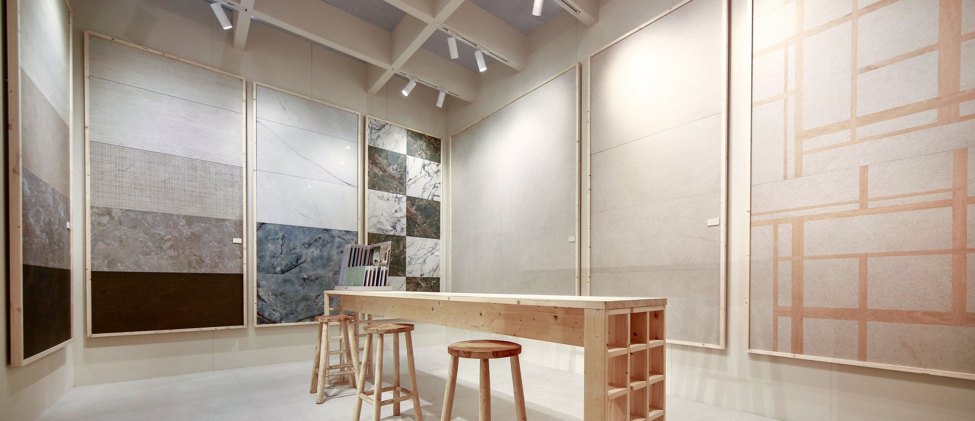 La natura e il colore esplodono a Coverings 2025  - Ceramica del Conca