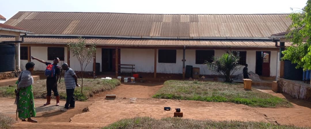 Il Centro Ospedaliero di Kalala-Diboko &egrave; finalmente operativo!  - Ceramica del Conca