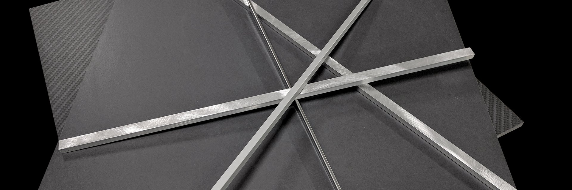 Grès Cérame Listelli in metallo Top - Ceramica del Conca