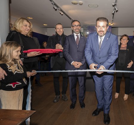 « San Marino lo stemma in ceramica » inaugure l'expo de la Fondation Cino Mularoni inaugurazione - Ceramica del Conca
