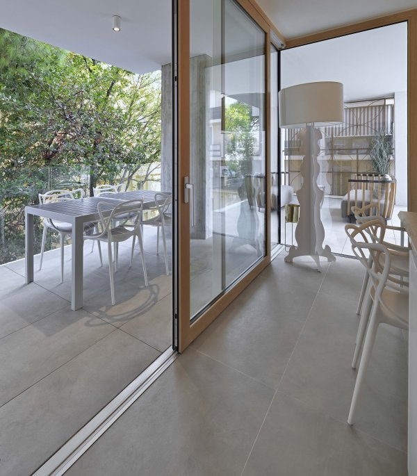 Porcelain Stoneware Project's References Mariani%20Riccione%20065 - Ceramica del Conca